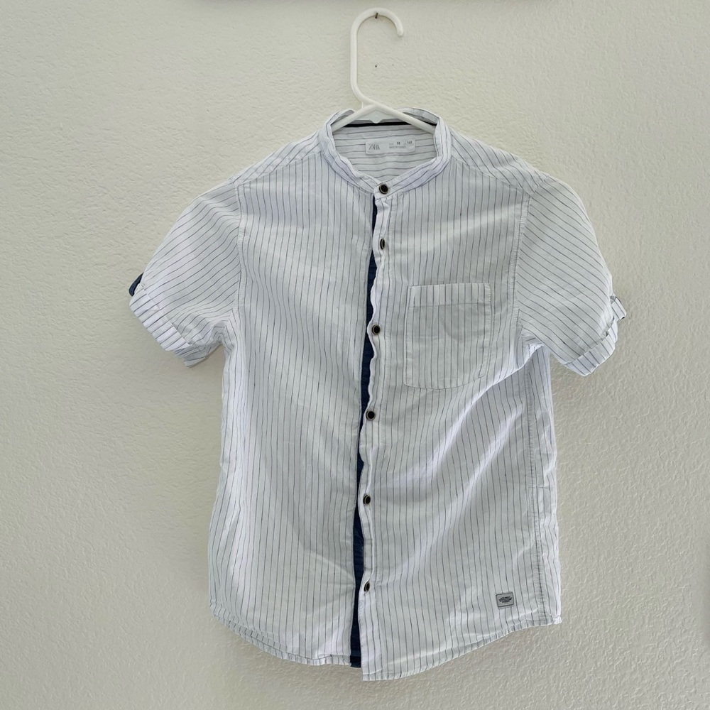 Boy’s mao collared shirt